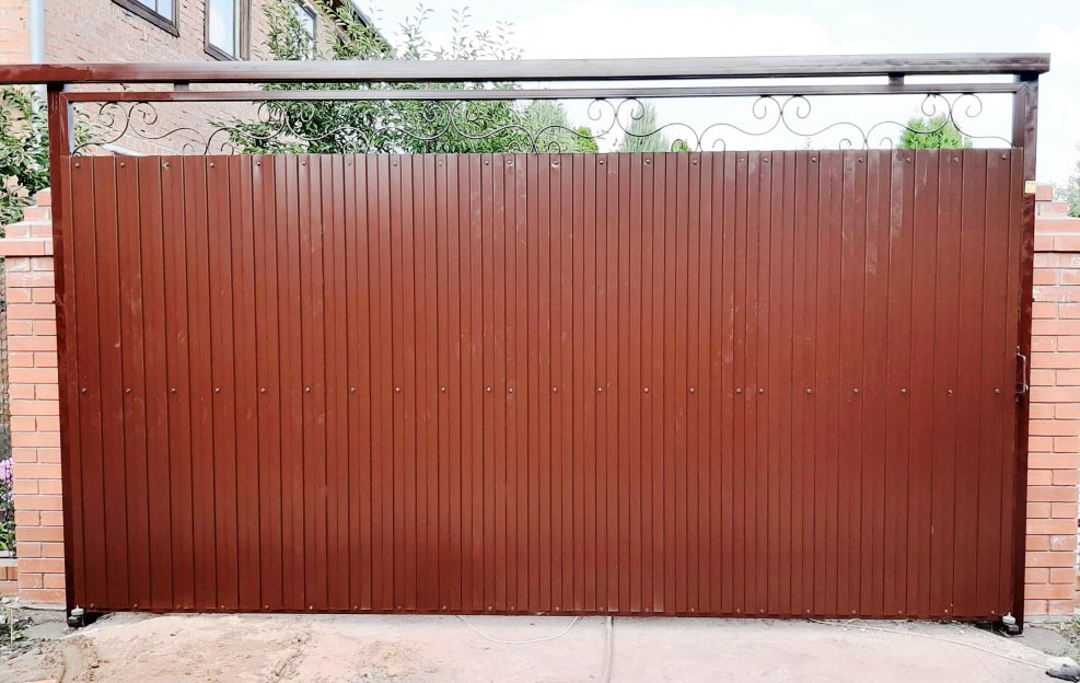 podvesnyye-otkatnyye-vorota