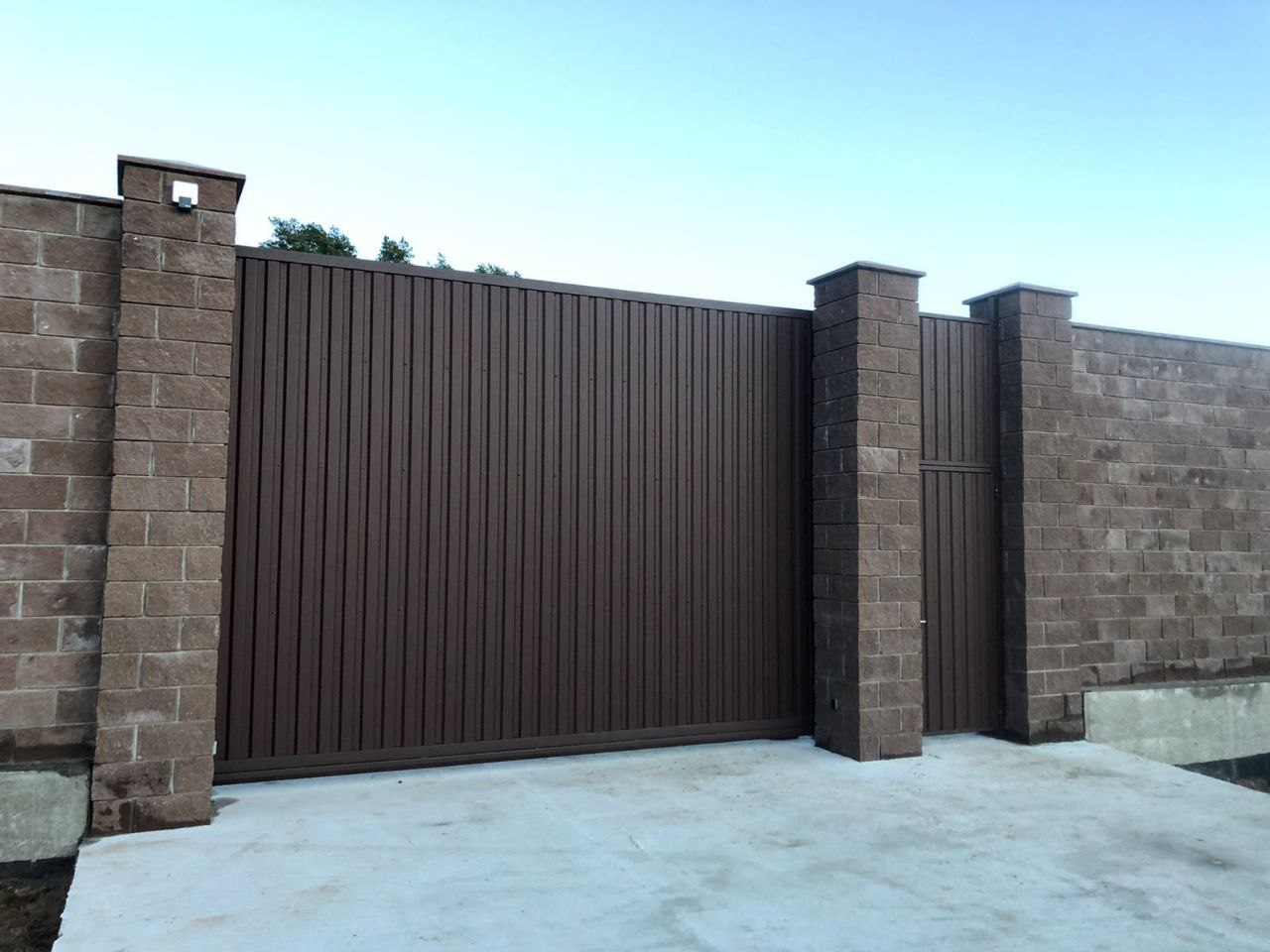 Откатные ворота и калитки