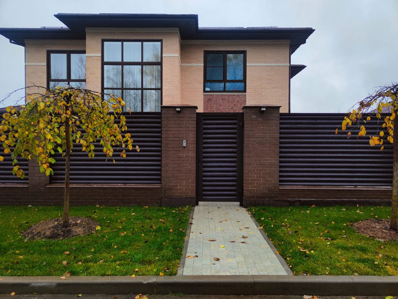 Откатные ворота и калитки