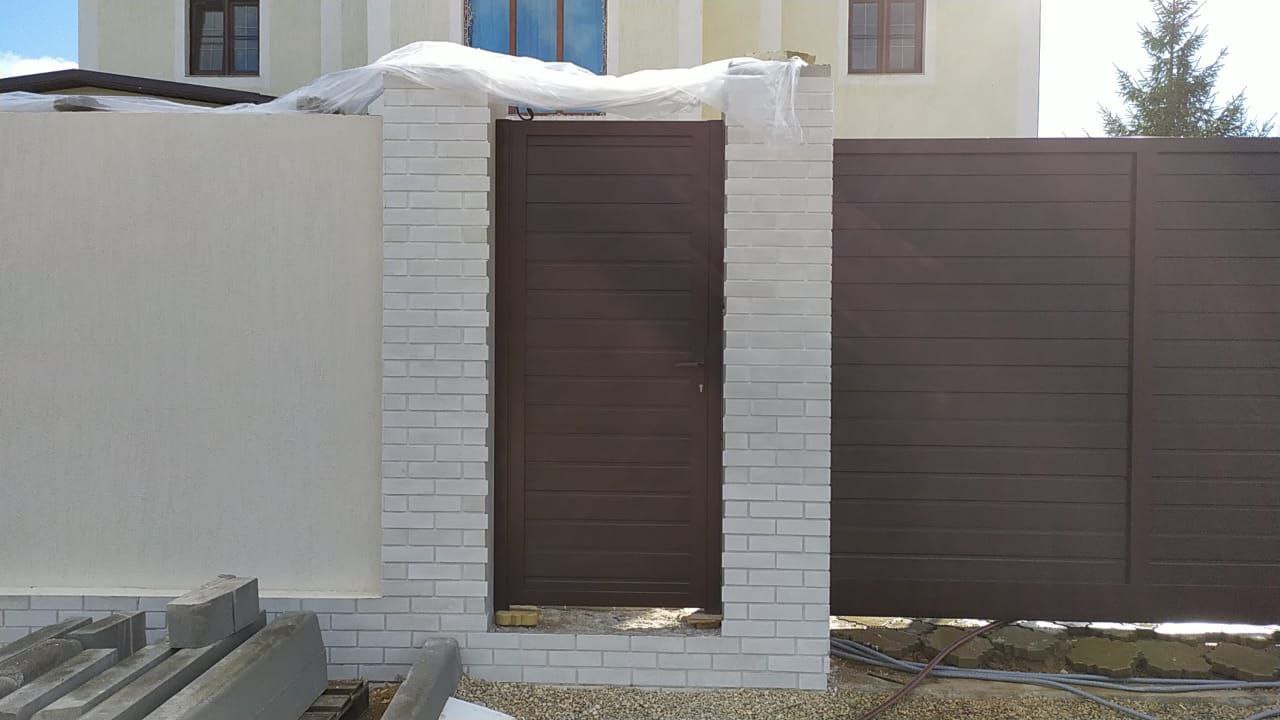 Откатные ворота и калитки