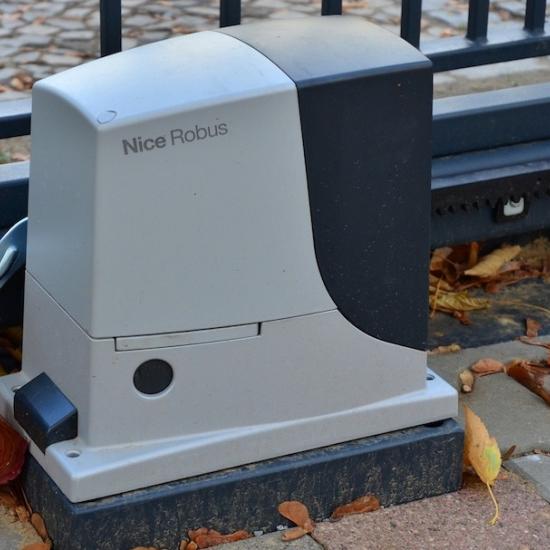 Привод для откатных ворот RD400KCE (Италия)